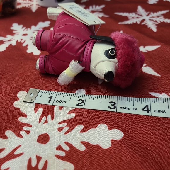 Kate Spade Dog Keychain - Picture 7 of 9